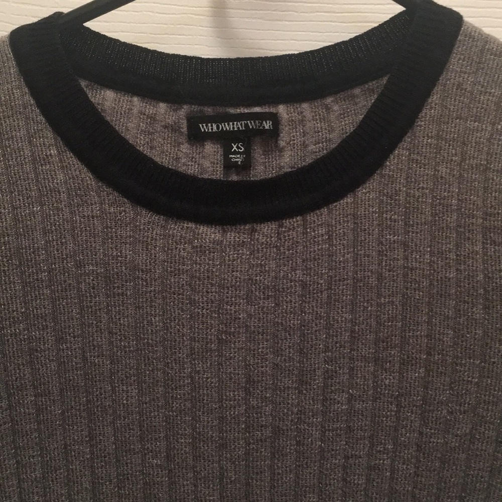Sweater - Picture 3 of 3